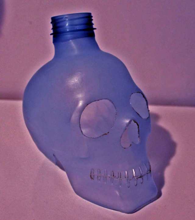 Plastic skulls franco reyes 18